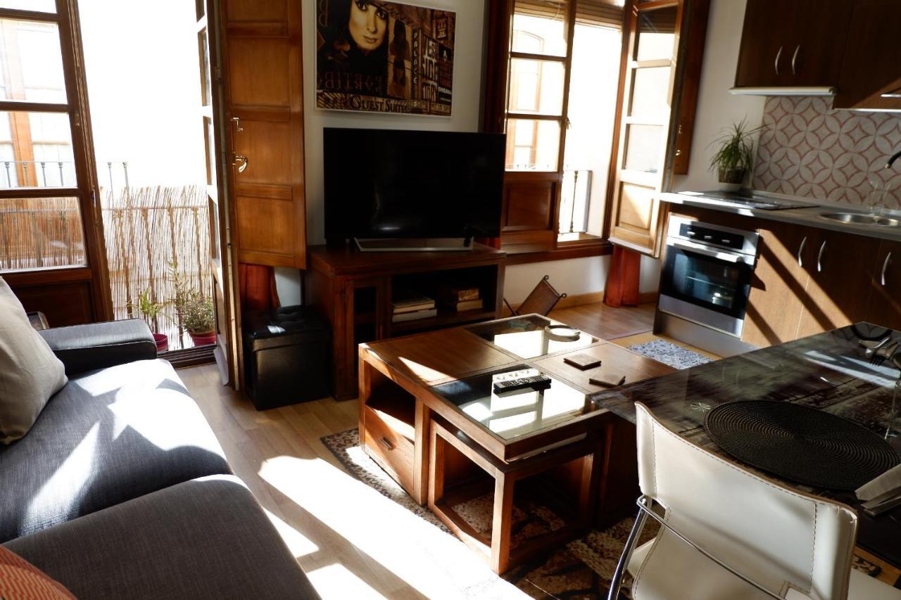 Atico En El Centro Historico Con Terraza Apartment Málaga Exterior foto